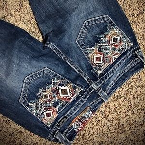 Woman’s Miss me jeans